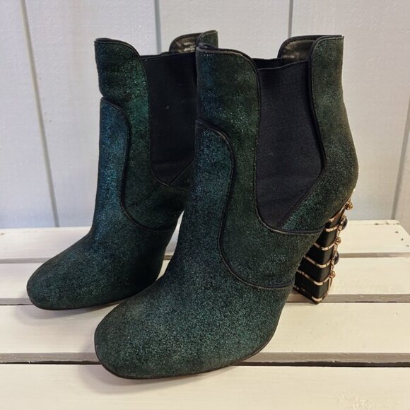 Tory Burch Suede Crystal Embellishments Chelsea Booties - Picture 1 of 5